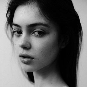 Meet your Posher, Ezel